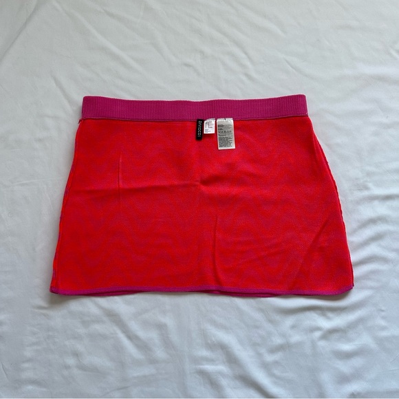 ★ NWOT H&M Divided Knit Skirt - Pink ★ - Picture 12 of 15